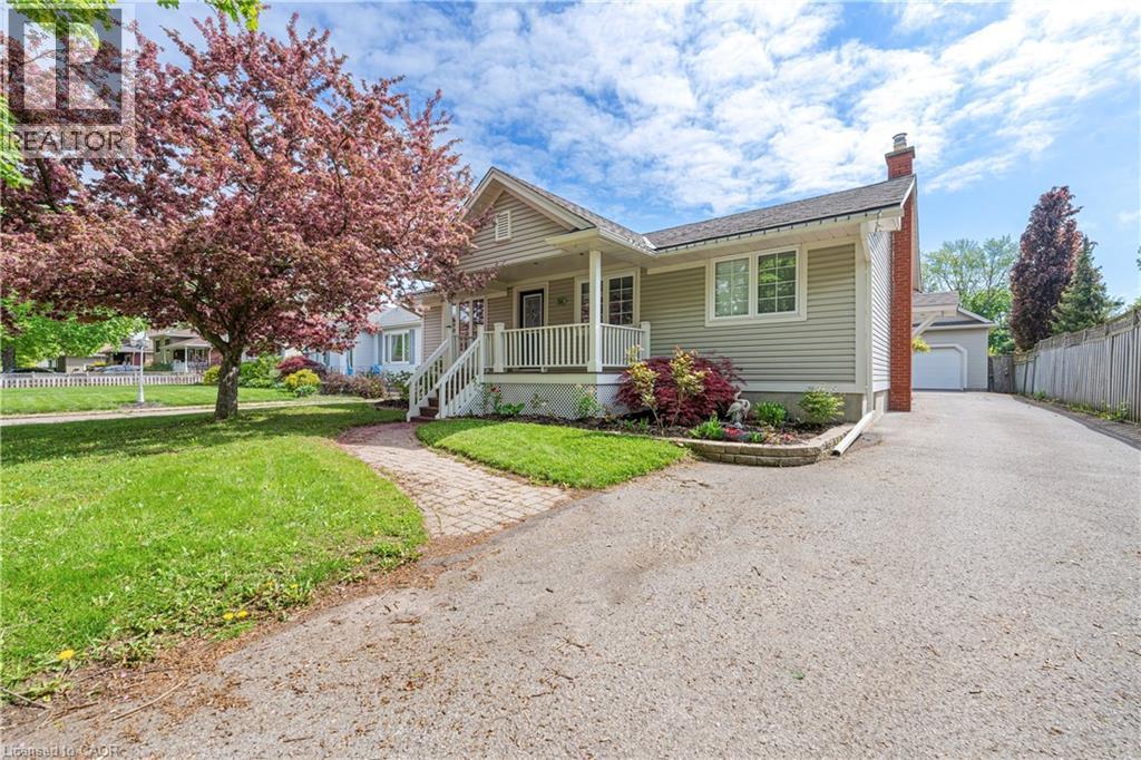 56 DUNKELD Avenue, St. Catharines, Ontario