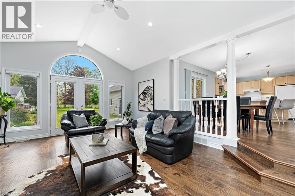 56 Dunkeld Avenue, St. Catharines, Ontario  L2M 4A7 - Photo 5 - 40787695