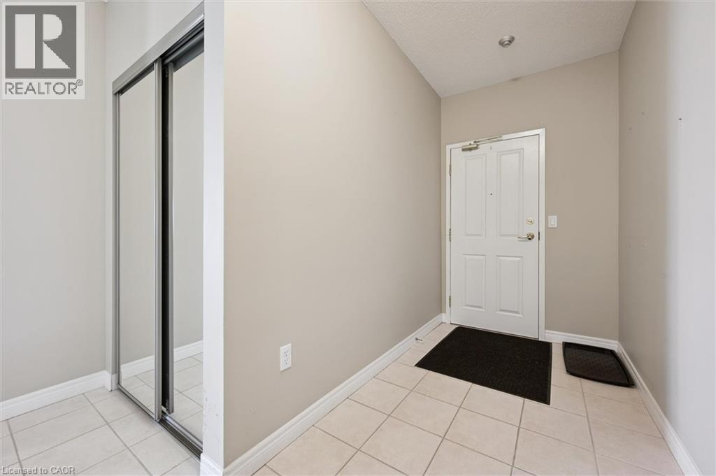 255 Keats Way Unit# 706, Waterloo, Ontario N2L 6N6 - Photo 5 - 40785430