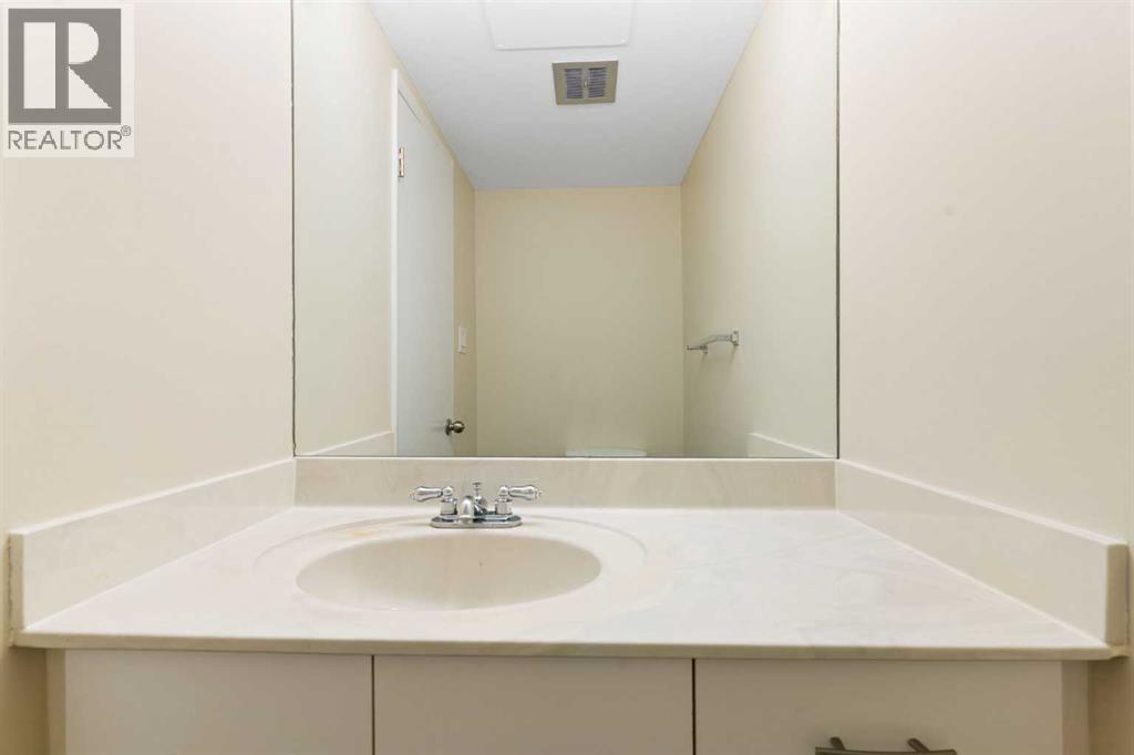 32, 80 Galbraith Drive Sw, Calgary, Alberta  T3E 4Z6 - Photo 12 - A2257206