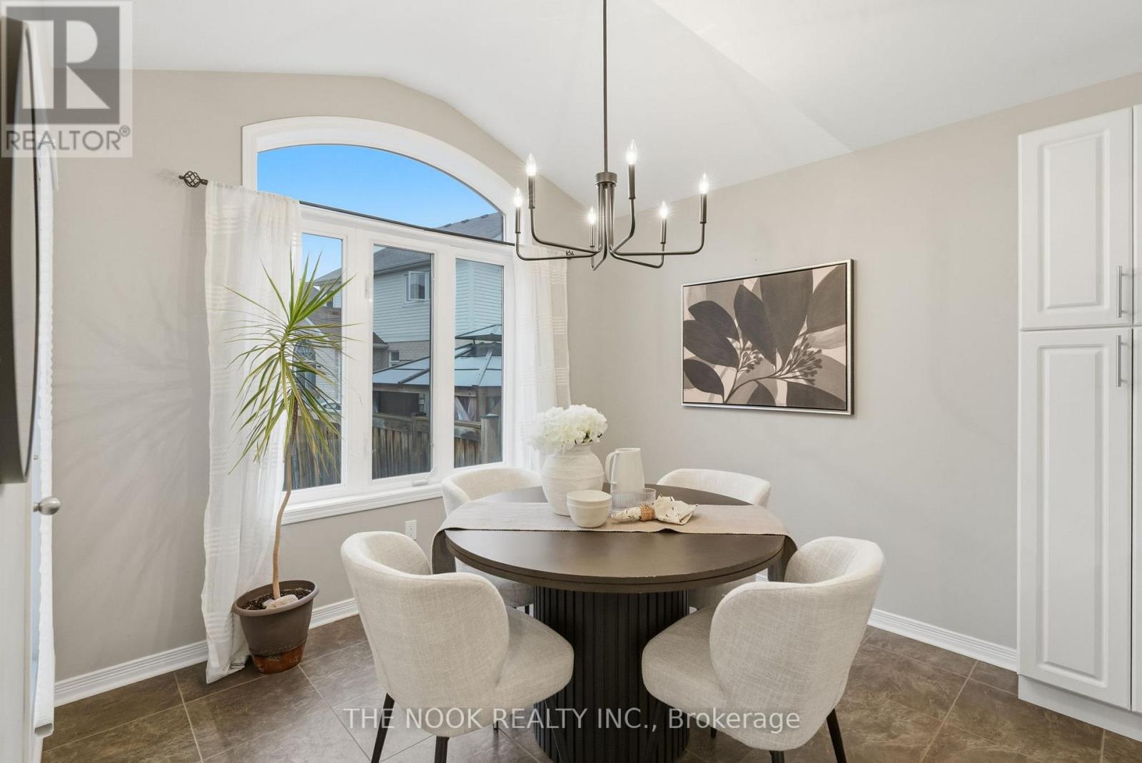 82 Westover Drive, Clarington, Ontario  L1C 0M6 - Photo 11 - E12536518