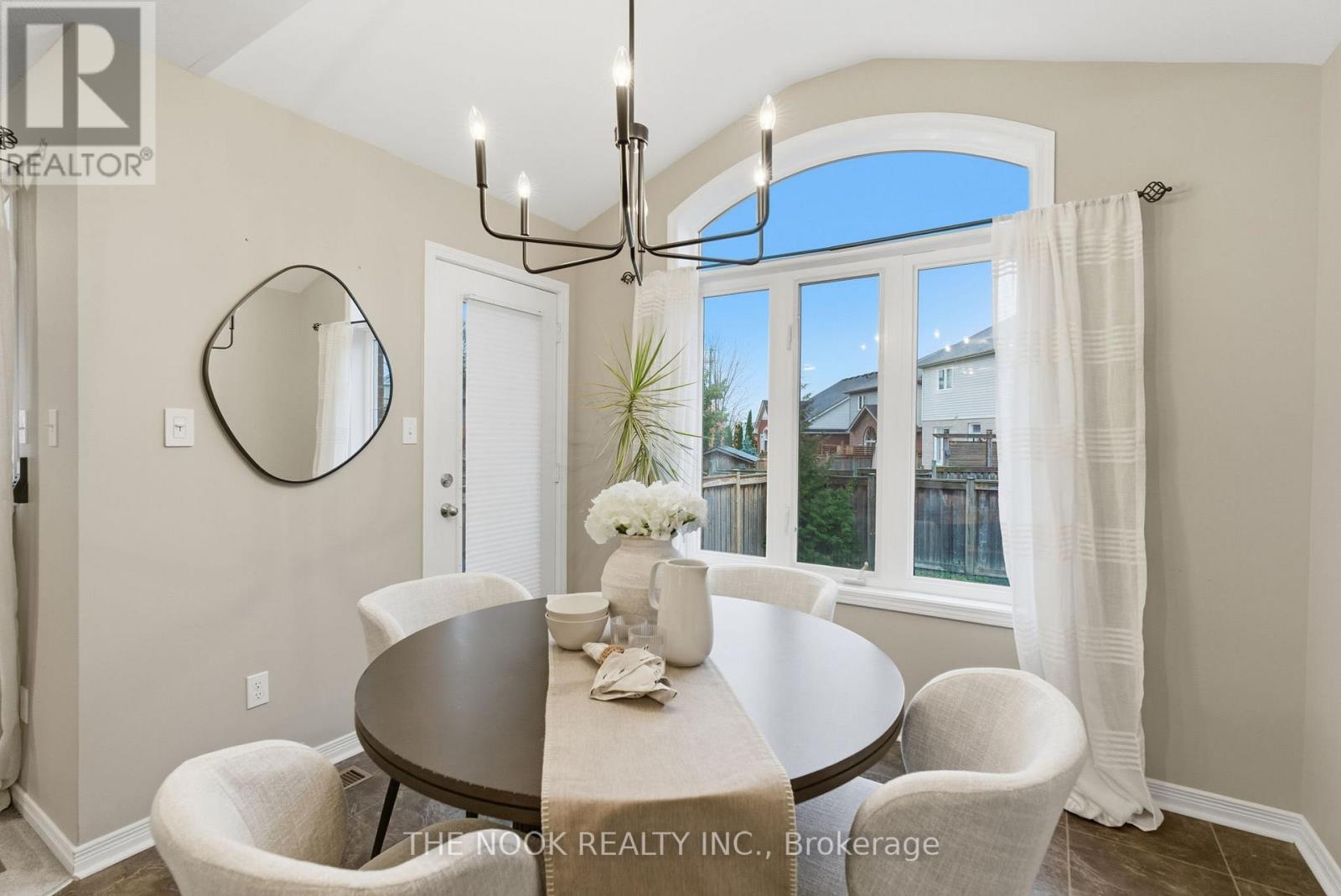 82 Westover Drive, Clarington, Ontario  L1C 0M6 - Photo 13 - E12536518