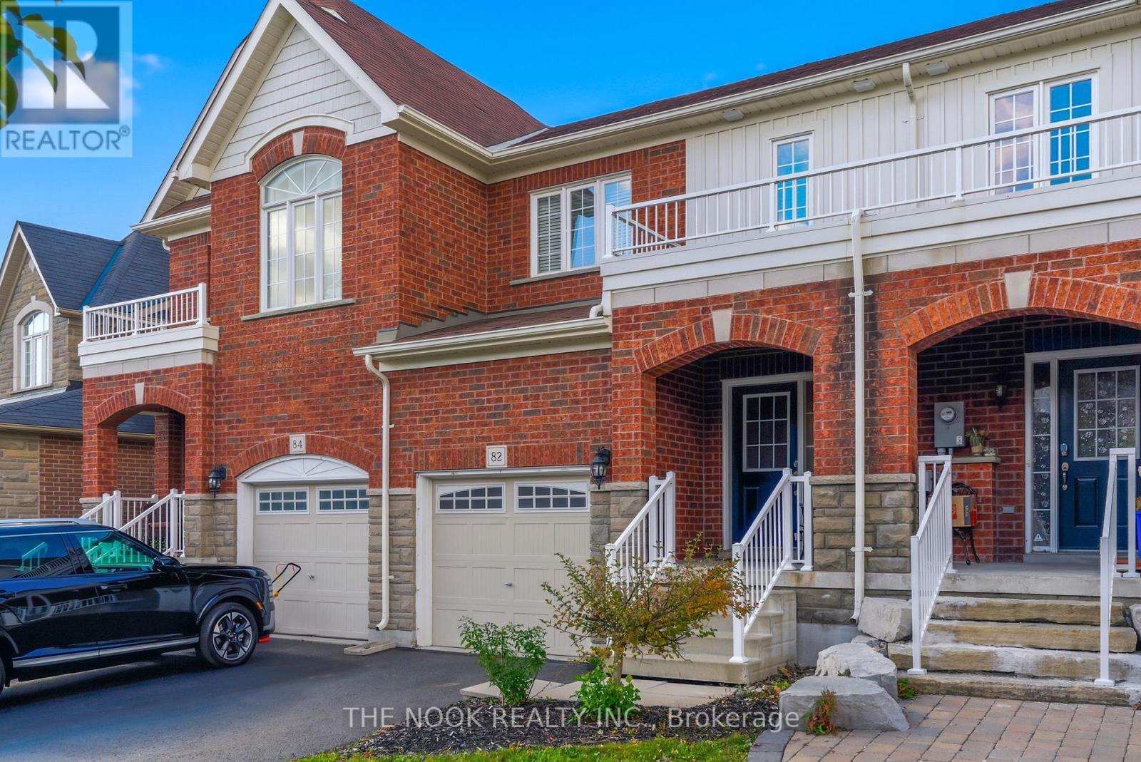 82 Westover Drive, Clarington, Ontario  L1C 0M6 - Photo 2 - E12536518