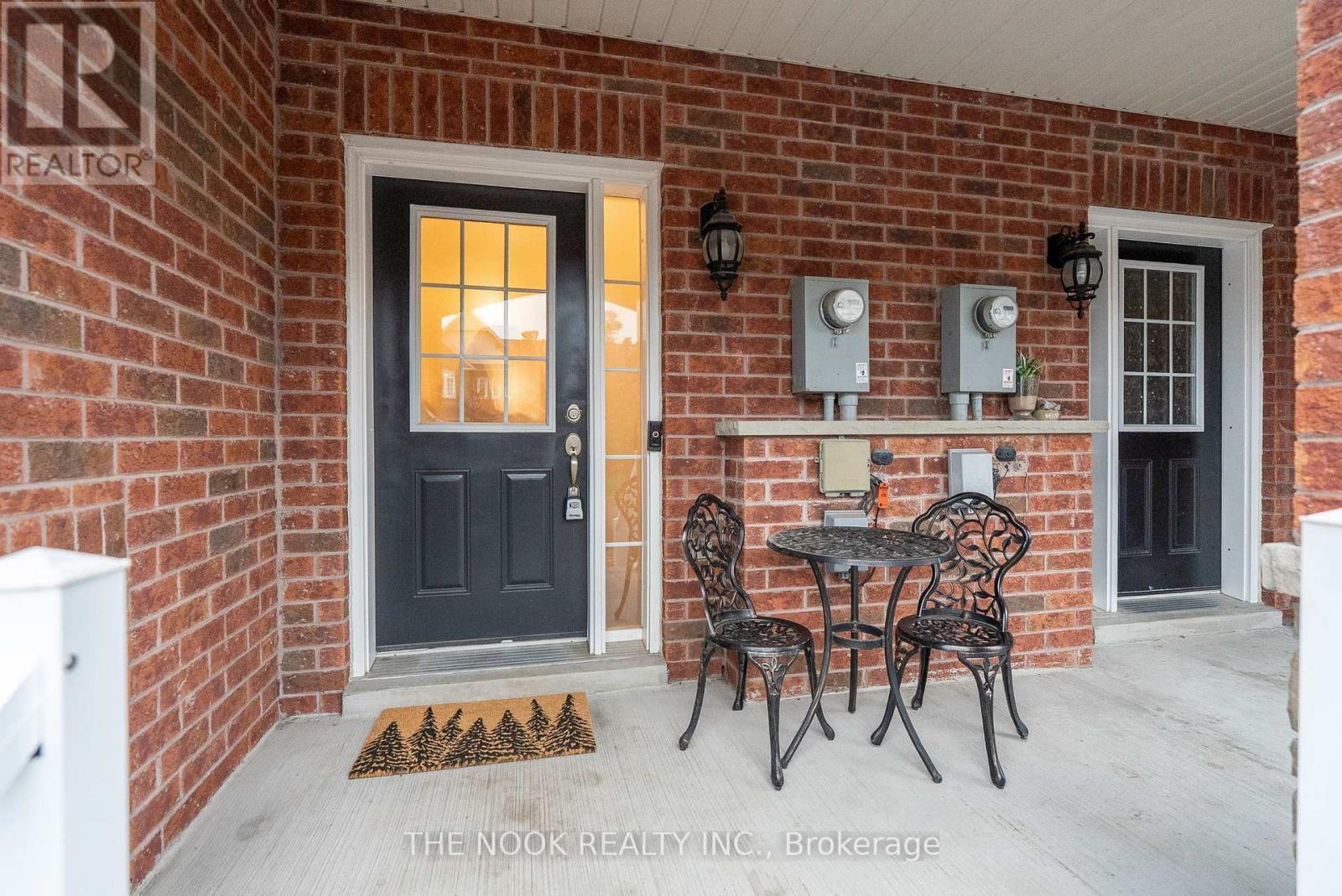 82 Westover Drive, Clarington, Ontario  L1C 0M6 - Photo 4 - E12536518