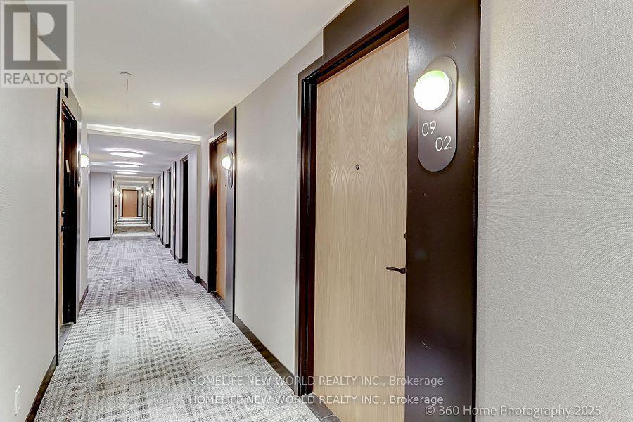 902 - 7950 Bathurst Street, Vaughan, Ontario  L4J 0L4 - Photo 5 - N12536106