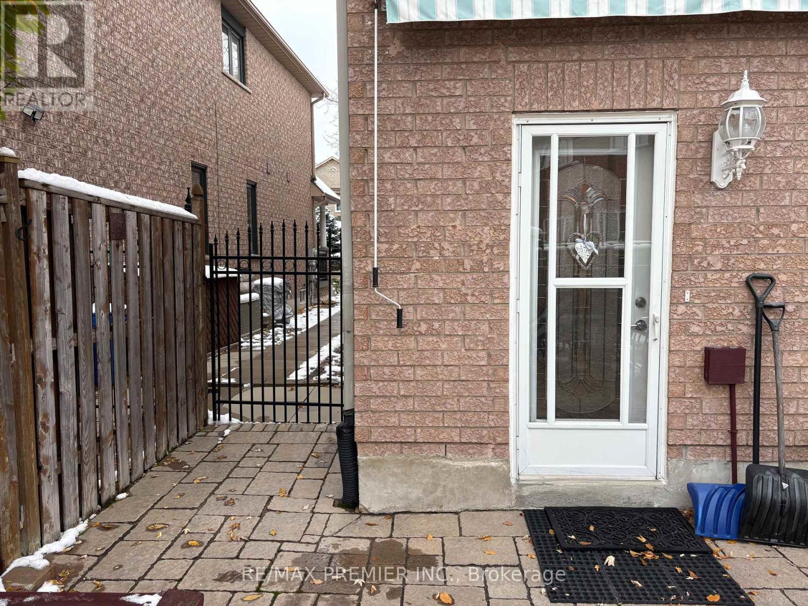 BSMT - 35 LAURA SABRINA DRIVE, Vaughan, Ontario