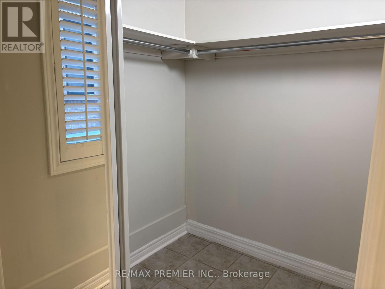 Bsmt - 35 Laura Sabrina Drive, Vaughan, Ontario  L4H 1M6 - Photo 6 - N12536118