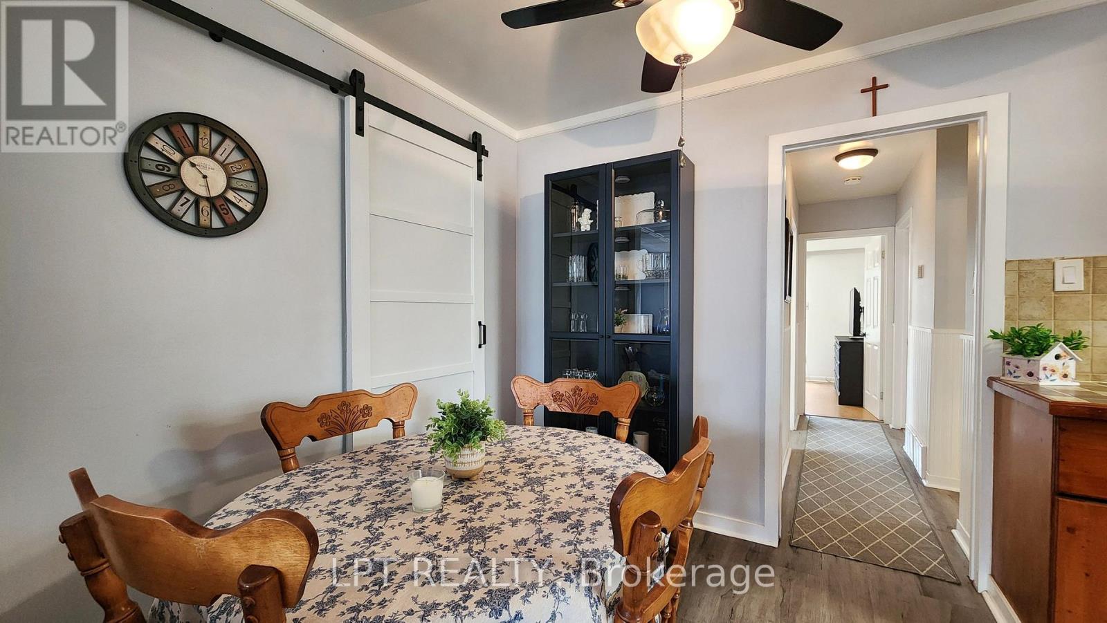 2049 Northern Avenue, Innisfil, Ontario  L9S 1Z4 - Photo 10 - N12536148