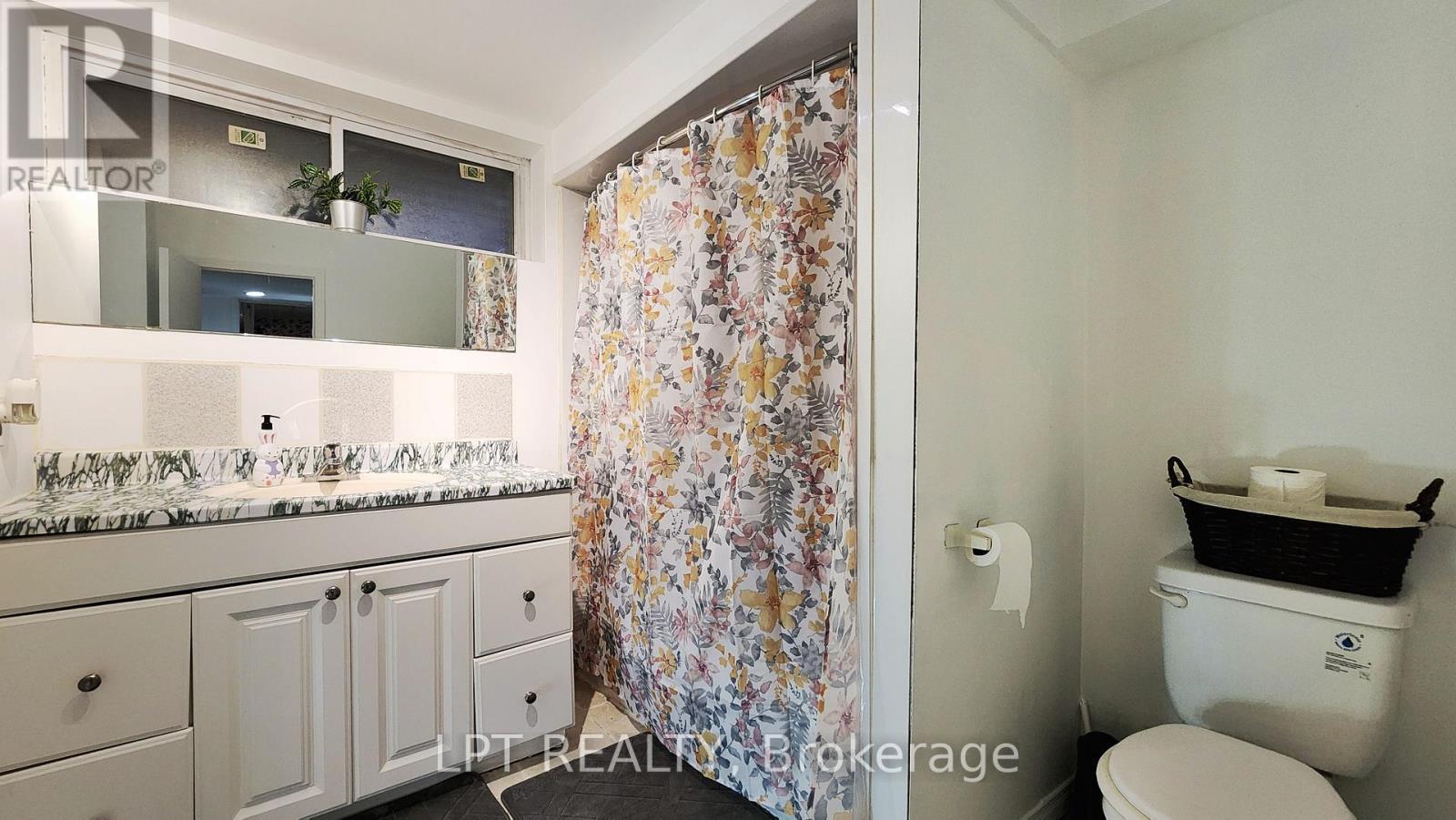 2049 Northern Avenue, Innisfil, Ontario  L9S 1Z4 - Photo 21 - N12536148