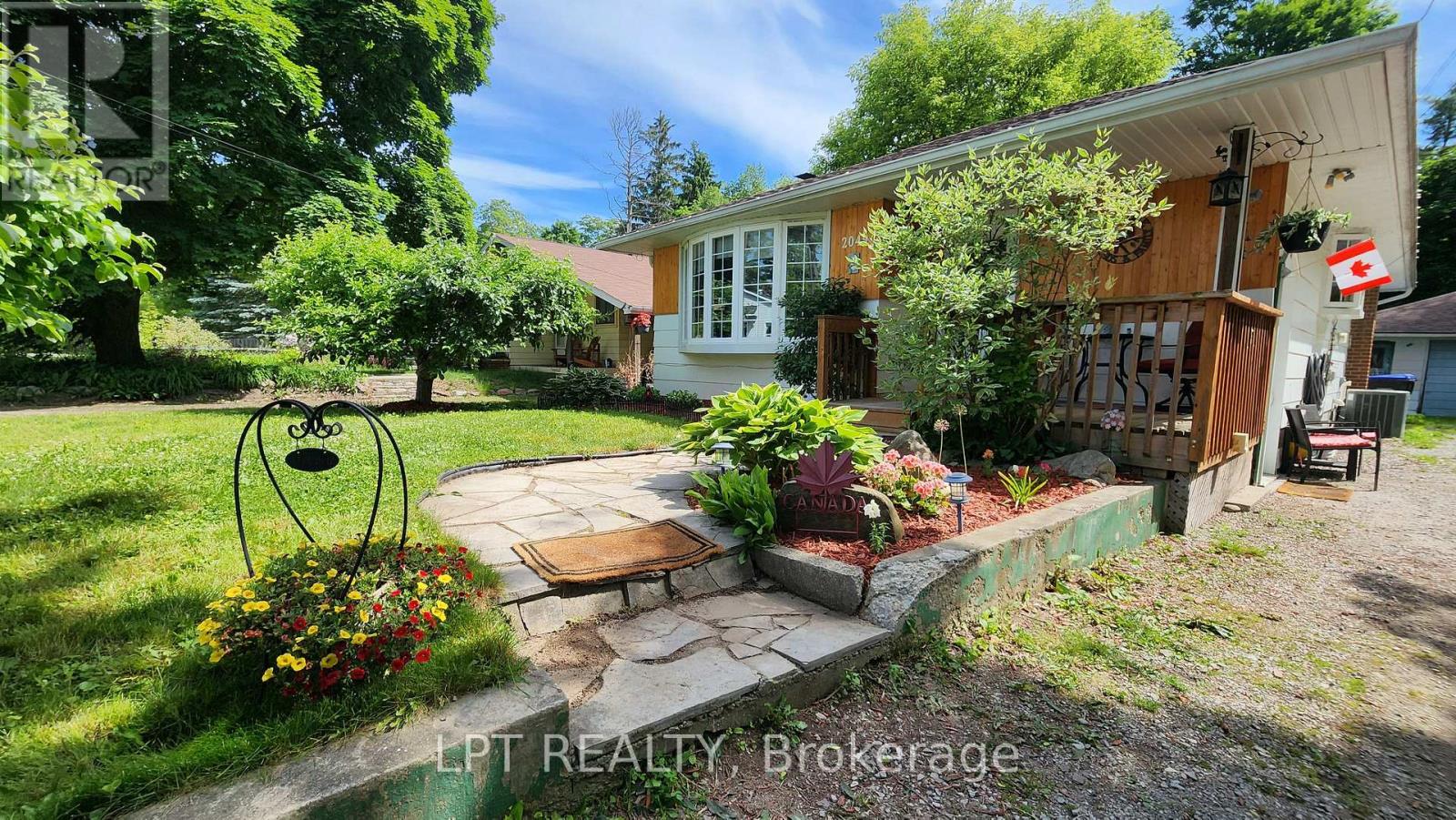 2049 Northern Avenue, Innisfil, Ontario  L9S 1Z4 - Photo 23 - N12536148