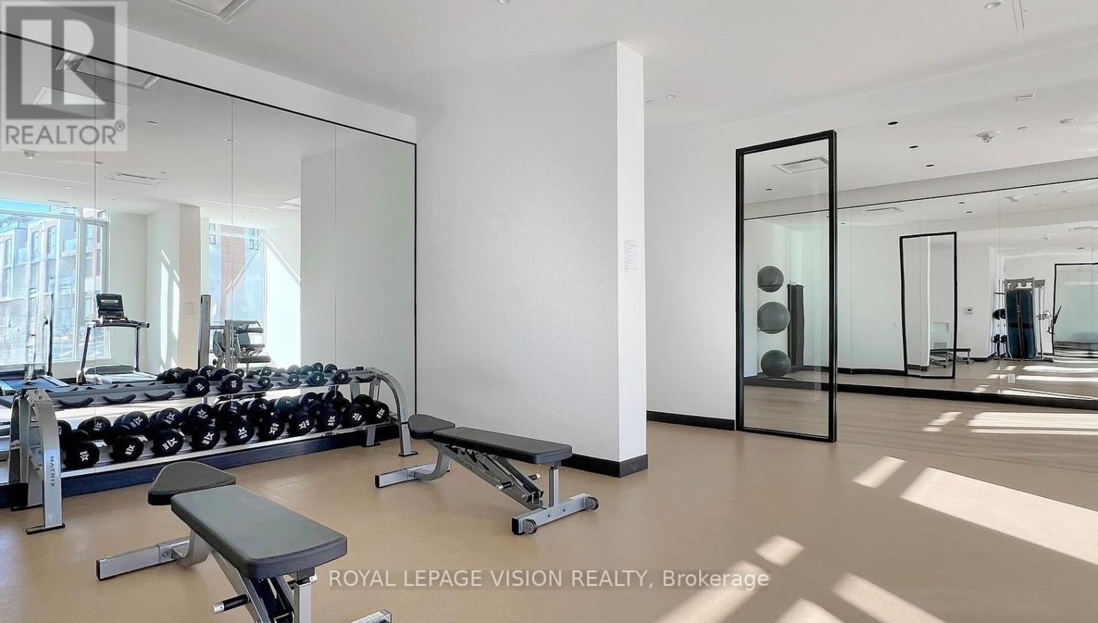 907 - 6 David Eyer Road, Richmond Hill, Ontario  L4S 0N6 - Photo 18 - N12536176