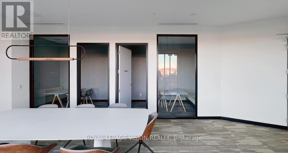 907 - 6 David Eyer Road, Richmond Hill, Ontario  L4S 0N6 - Photo 21 - N12536176