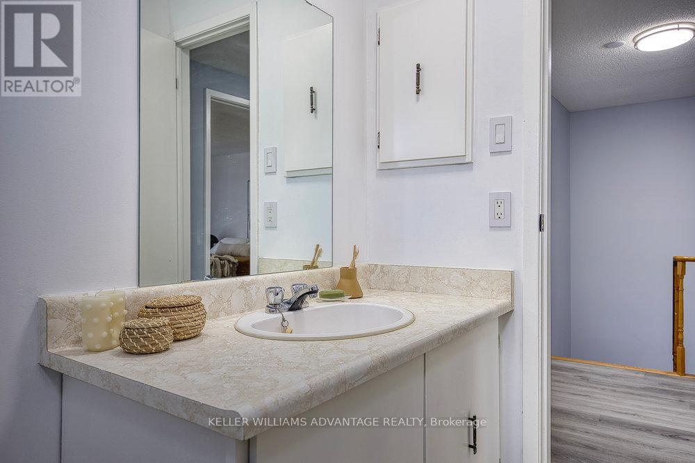 34 Ashmore Crescent, Markham, Ontario  L3R 6T8 - Photo 31 - N12536234