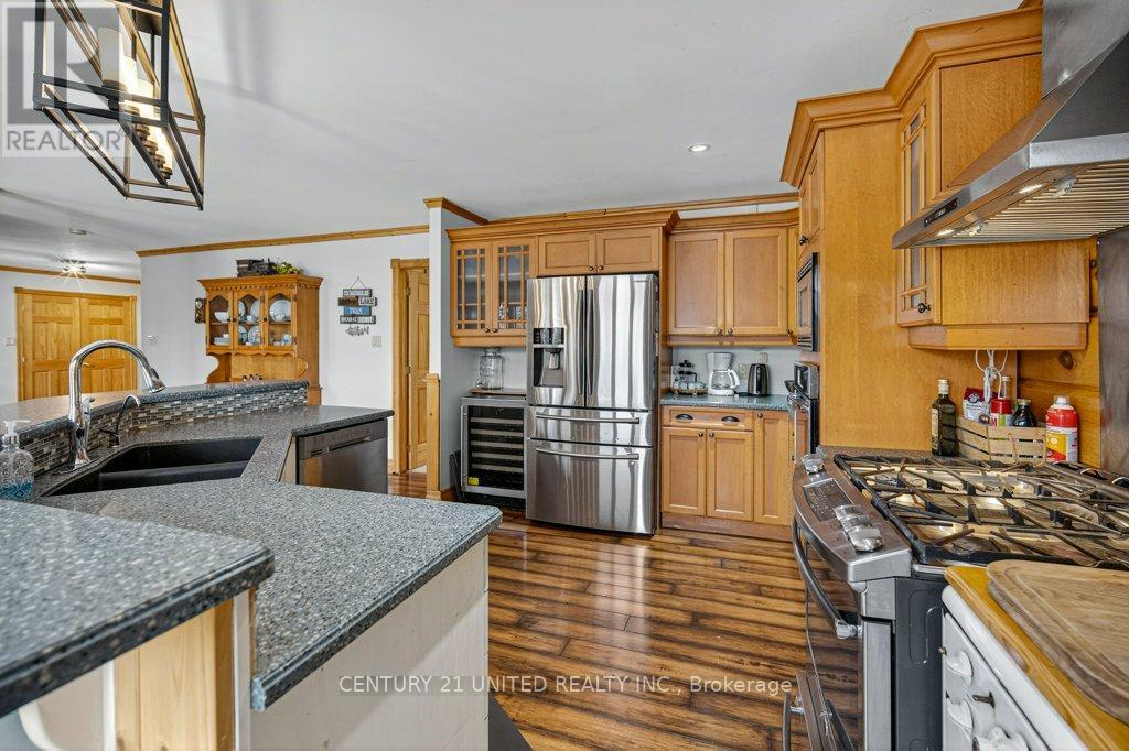 2 Darvell Lane, Trent Lakes, Ontario K0L 1J0 - Photo 20 - X12536416