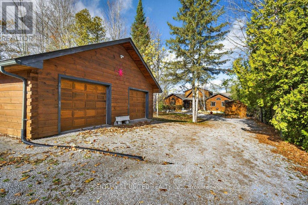 2 Darvell Lane, Trent Lakes, Ontario K0L 1J0 - Photo 5 - X12536416