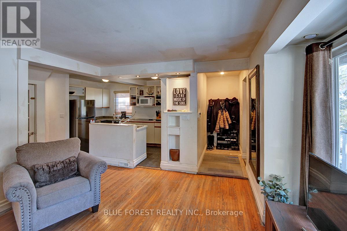 231 Taylor Street, London East, Ontario  N5Y 2J6 - Photo 6 - X12536440