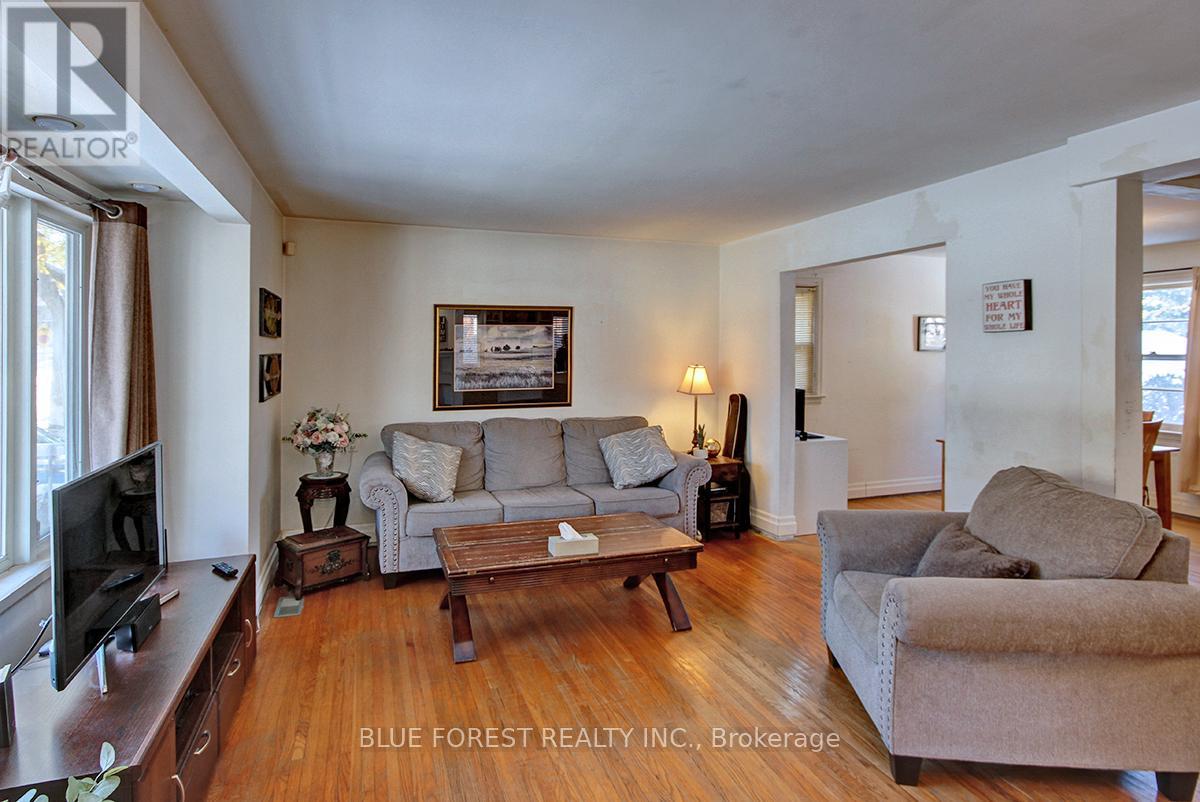 231 Taylor Street, London East, Ontario  N5Y 2J6 - Photo 9 - X12536440