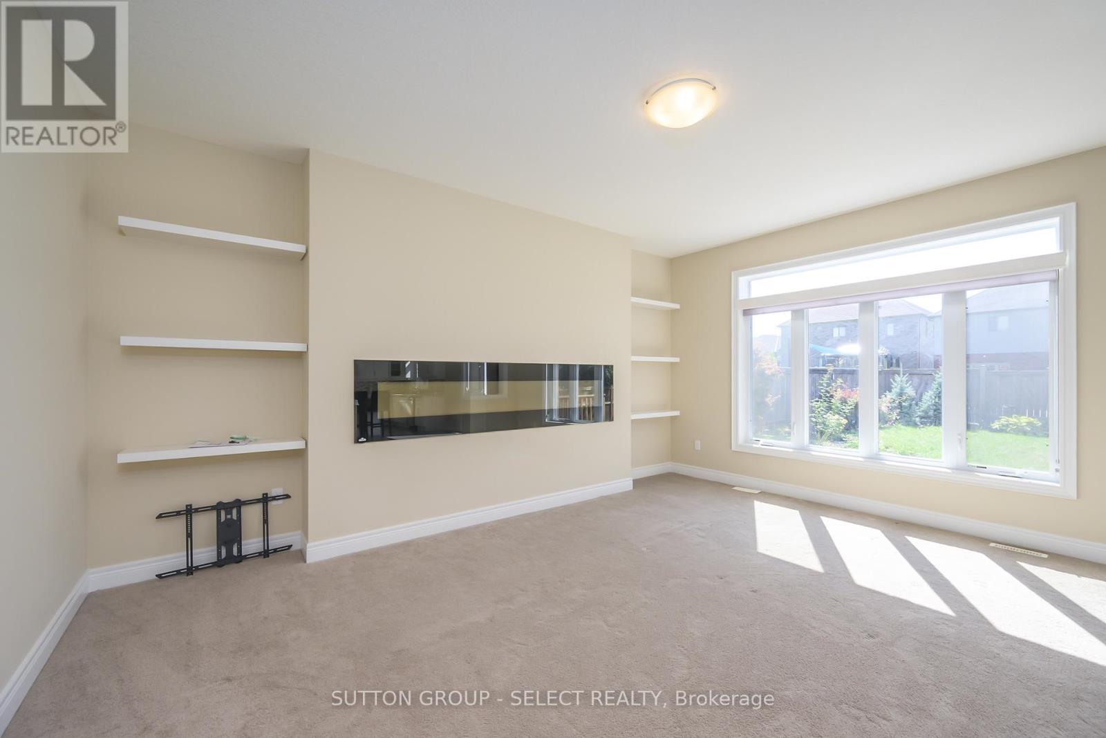 88 Bradwell Chase, London North, Ontario  N6G 0P3 - Photo 17 - X12536444