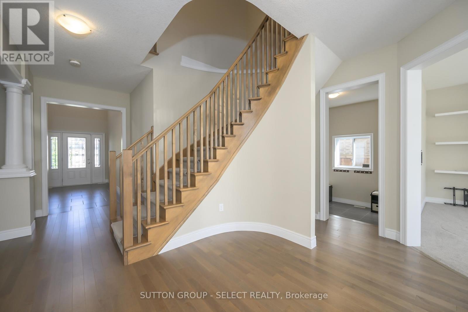 88 Bradwell Chase, London North, Ontario  N6G 0P3 - Photo 8 - X12536444