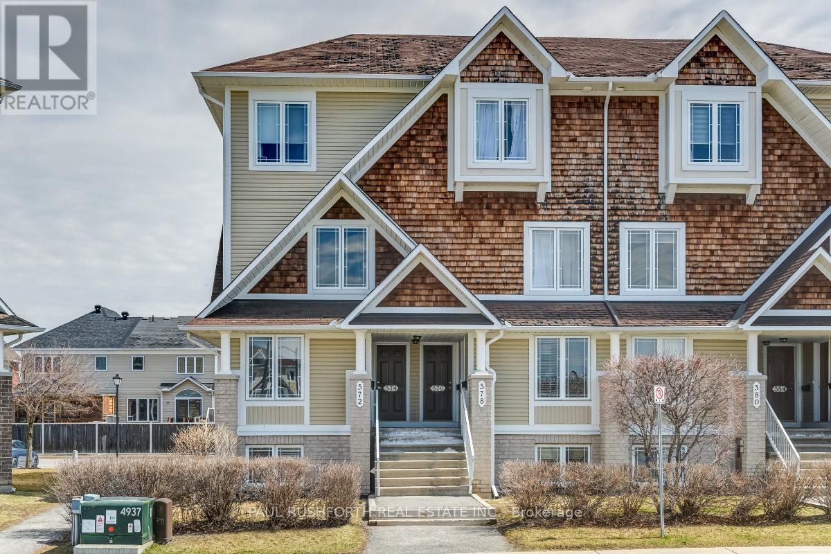 572 LAKERIDGE DRIVE, Ottawa, Ontario