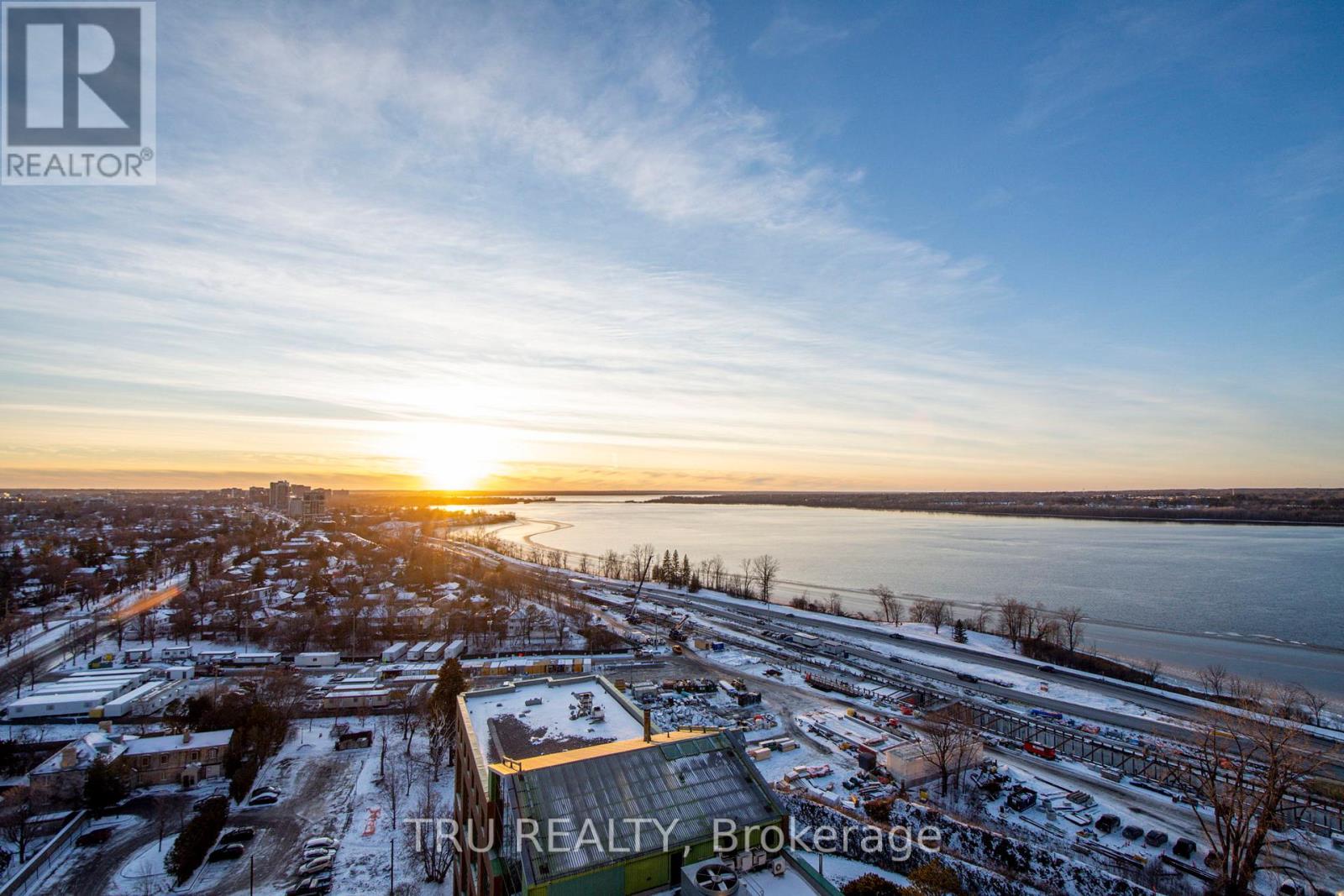 910 - 485 Richmond Road, Ottawa, Ontario  K2A 3W9 - Photo 36 - X12536426