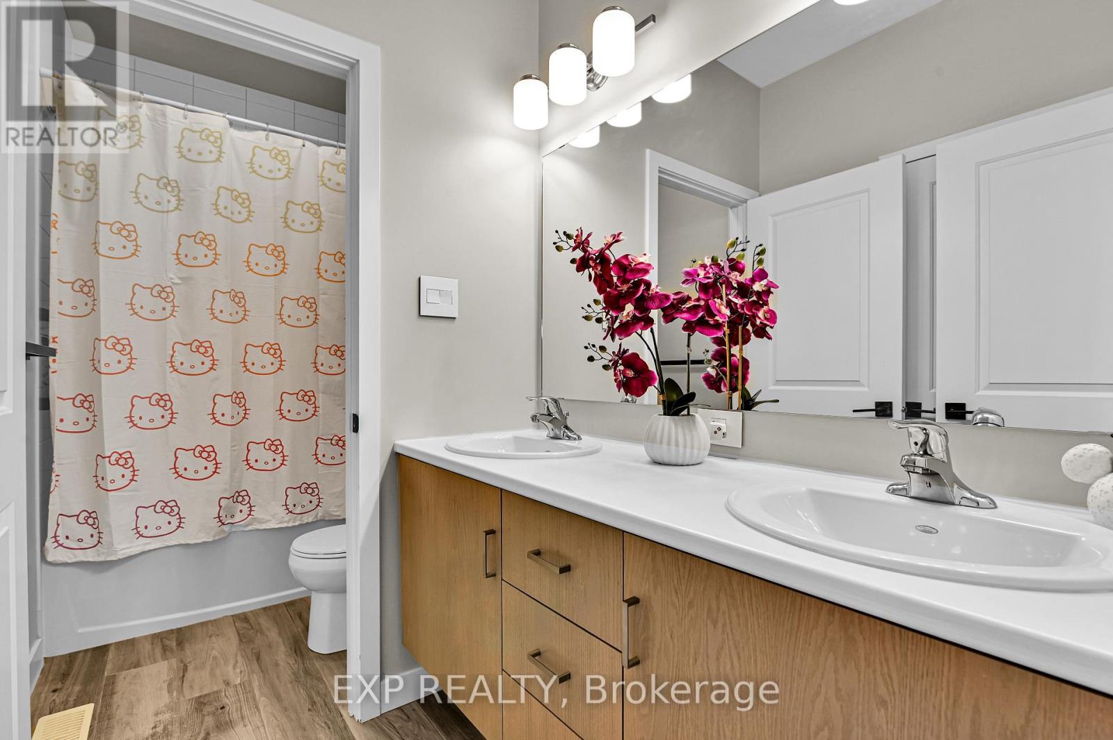 364 Gloaming Crescent, Ottawa, Ontario  K2S 1B6 - Photo 26 - X12536474