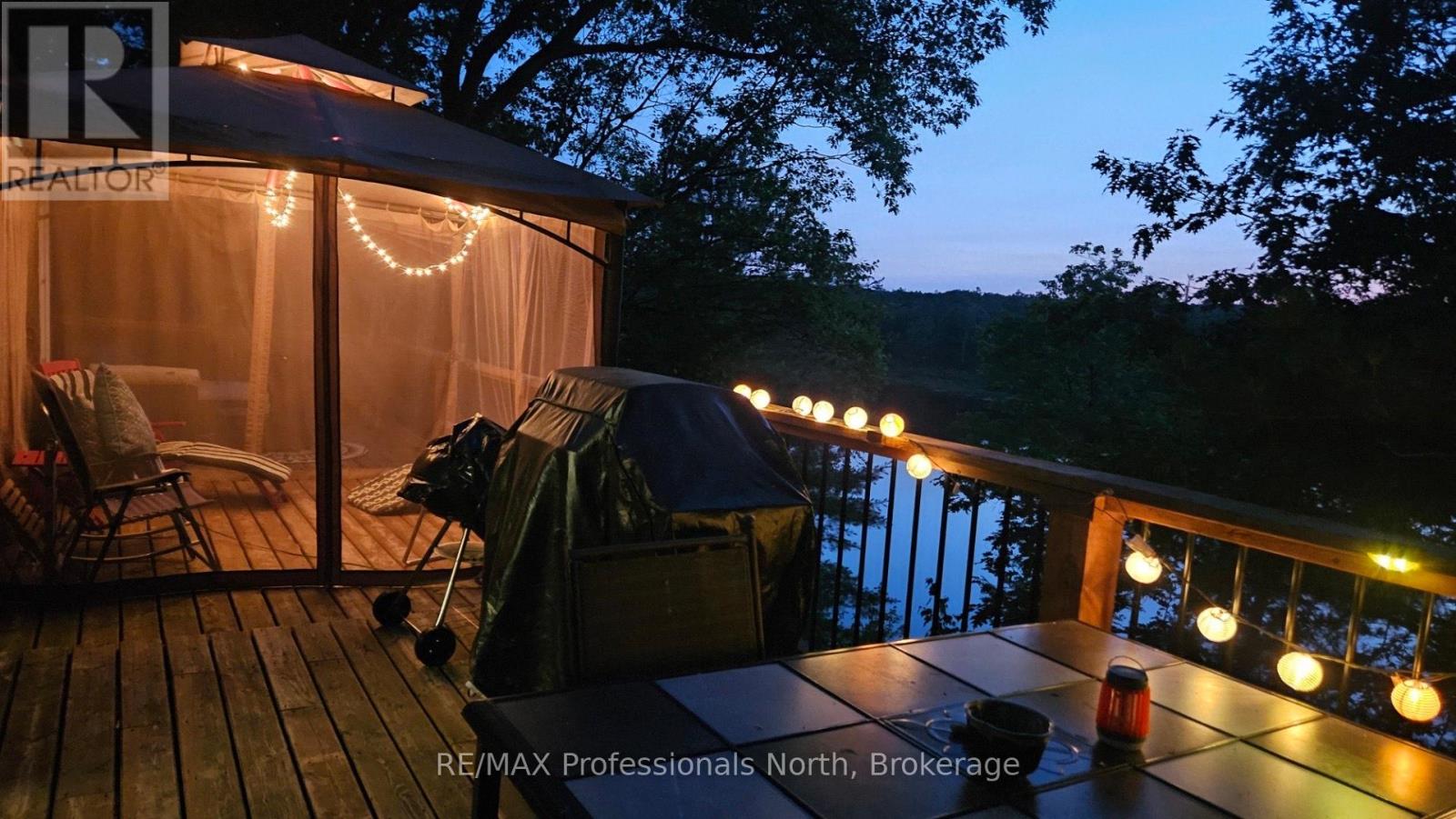 1012 Iroquois Lane, Minden Hills, Ontario  K0M 2K0 - Photo 22 - X12534450