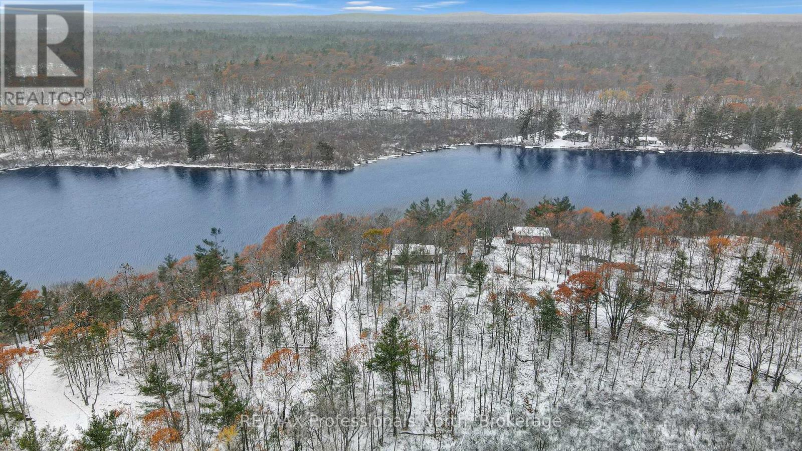 1012 Iroquois Lane, Minden Hills, Ontario  K0M 2K0 - Photo 38 - X12534450