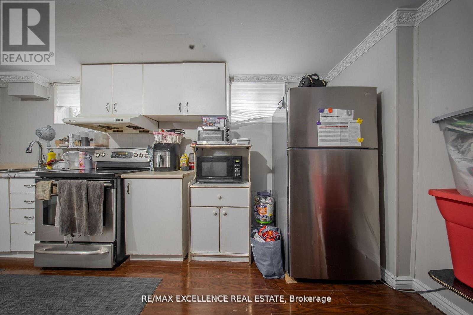 7246 Reindeer Drive, Mississauga, Ontario  L4T 2M7 - Photo 22 - W12536070