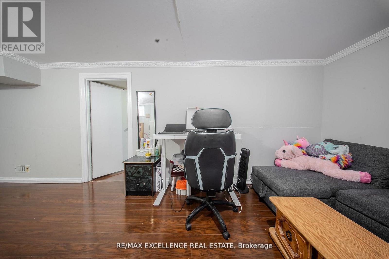 7246 Reindeer Drive, Mississauga, Ontario  L4T 2M7 - Photo 26 - W12536070