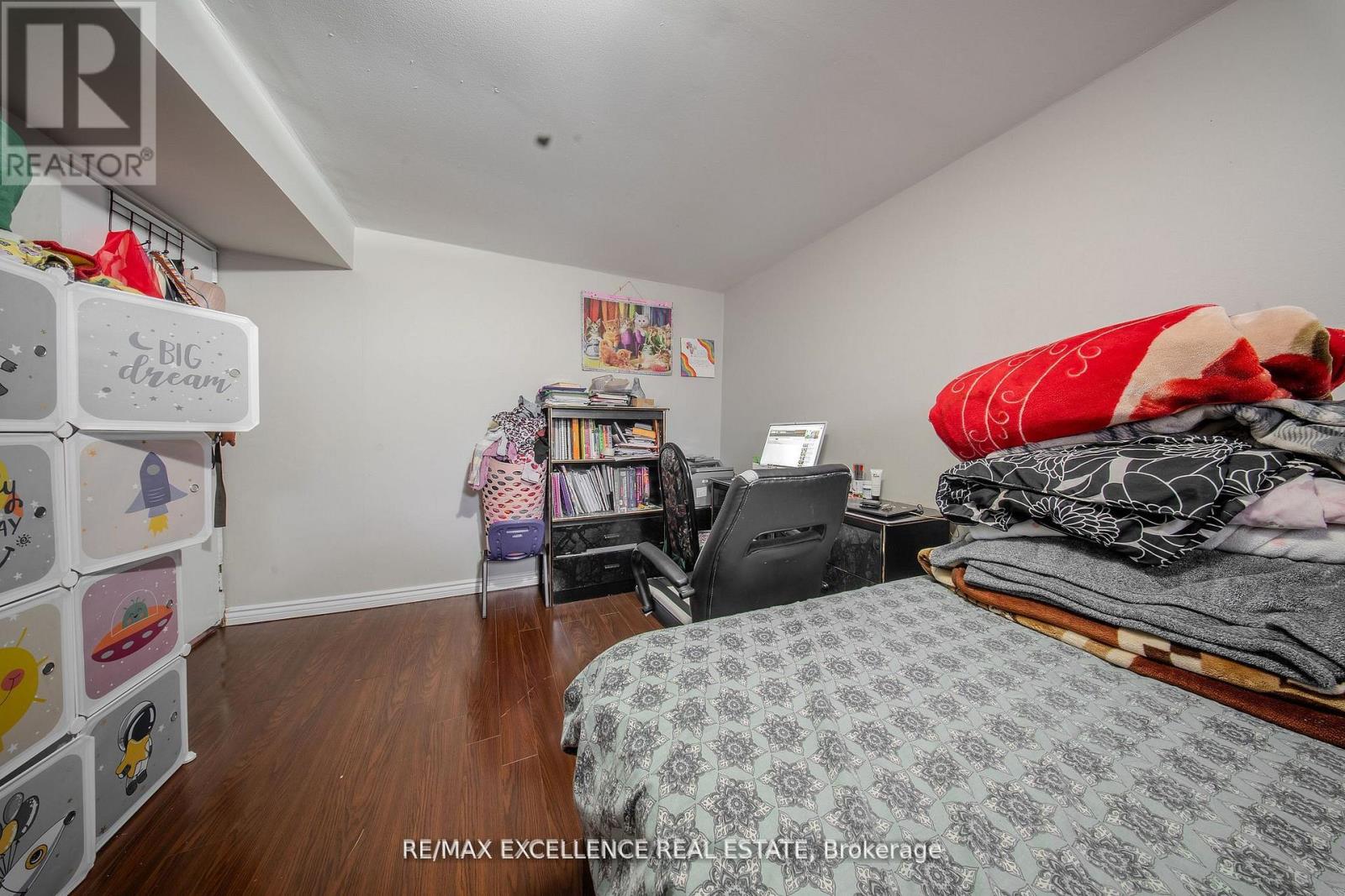 7246 Reindeer Drive, Mississauga, Ontario  L4T 2M7 - Photo 29 - W12536070