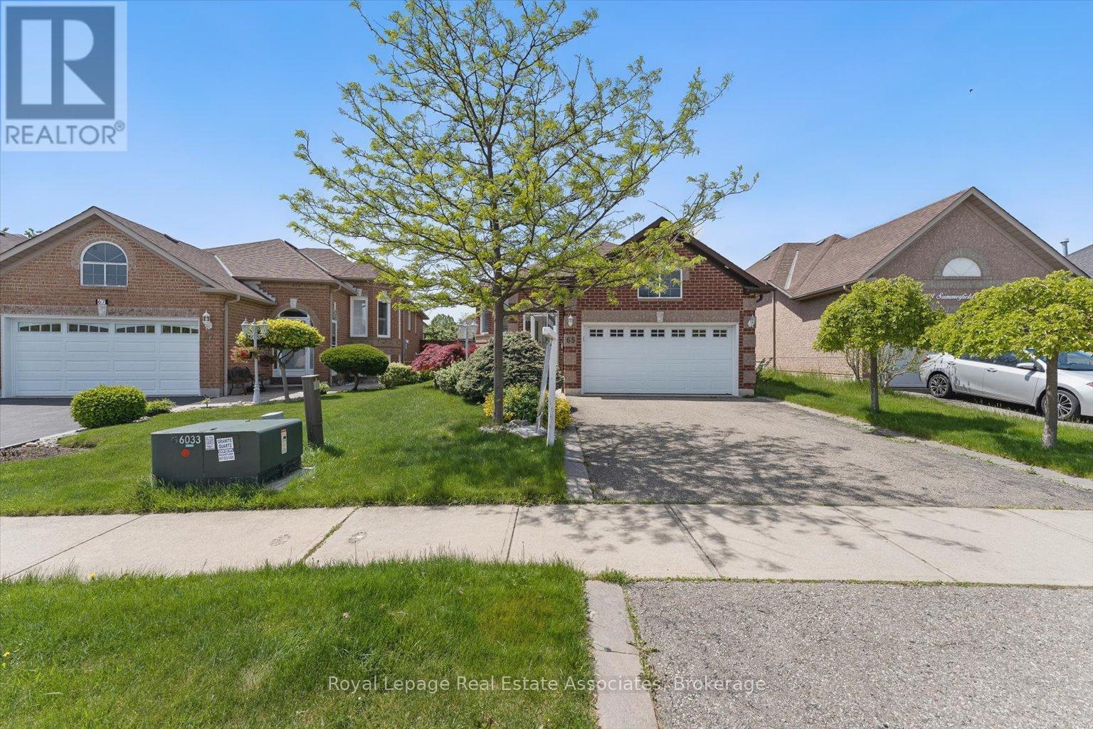 65 SUMMERFIELD CRESCENT, Brampton, Ontario