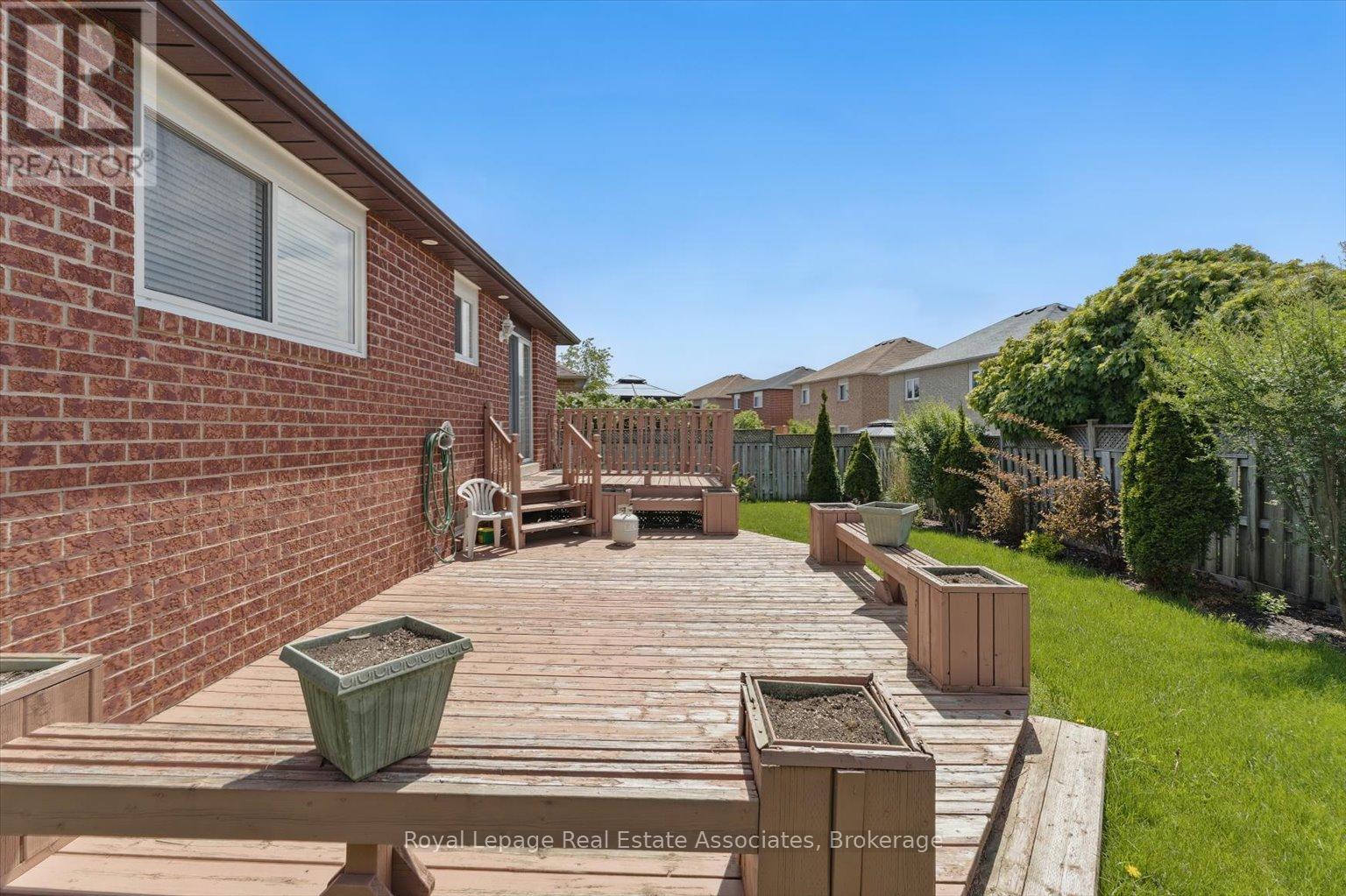 65 Summerfield Crescent, Brampton, Ontario  L6X 4L2 - Photo 29 - W12536098