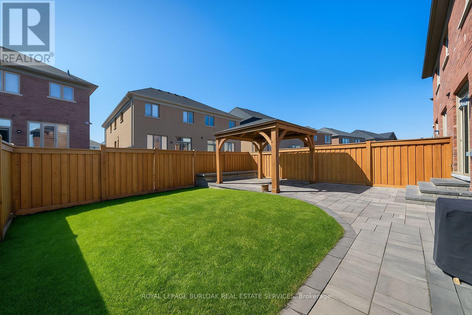 1264 Chee Chee Landing, Milton, Ontario  L9E 1L1 - Photo 27 - W12536108