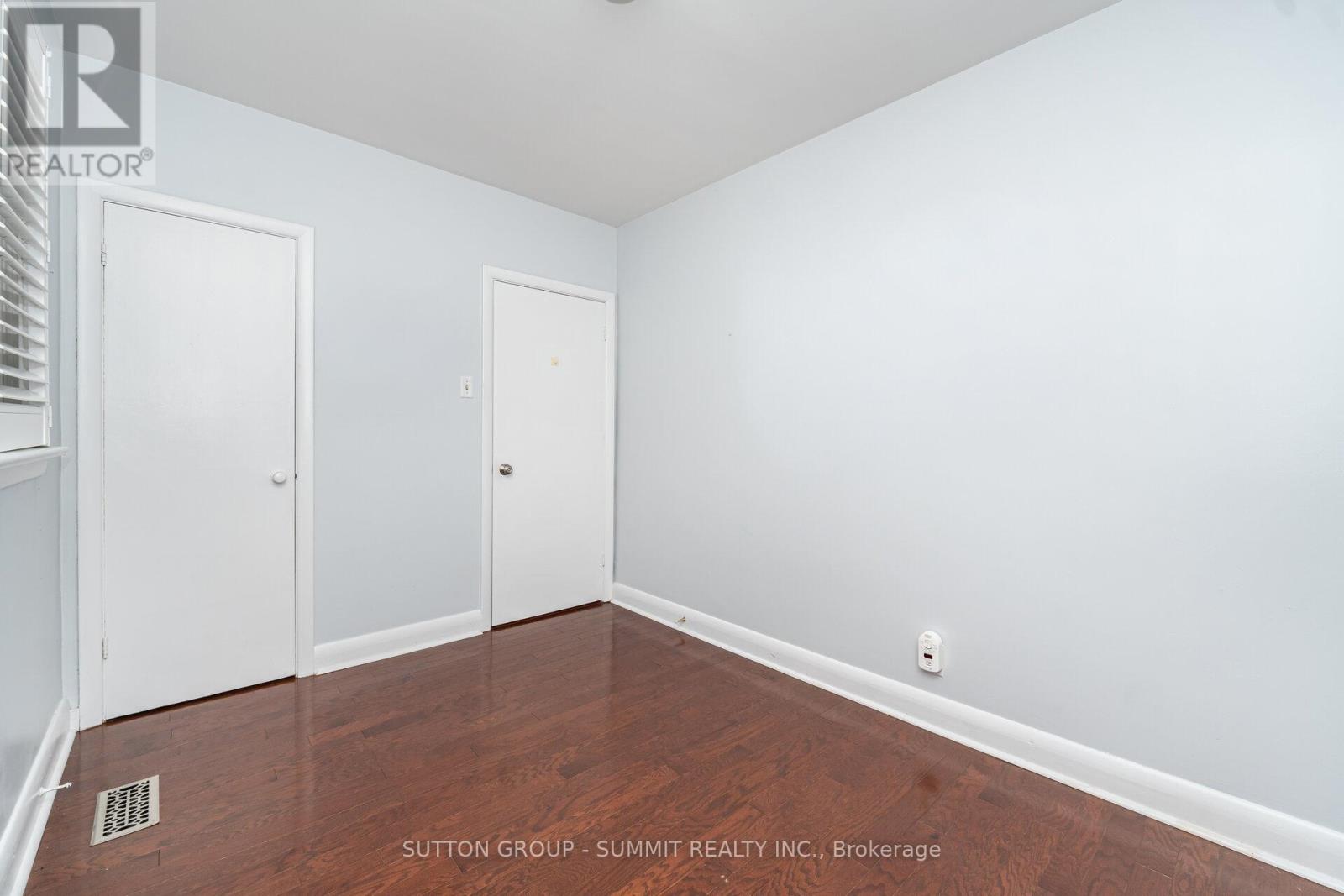 25 Sora Drive, Mississauga, Ontario  L5M 1B3 - Photo 21 - W12536136