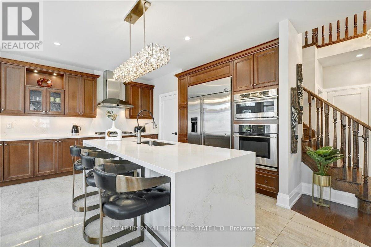 3298 Liptay Avenue, Oakville, Ontario  L6M 0N1 - Photo 11 - W12536142