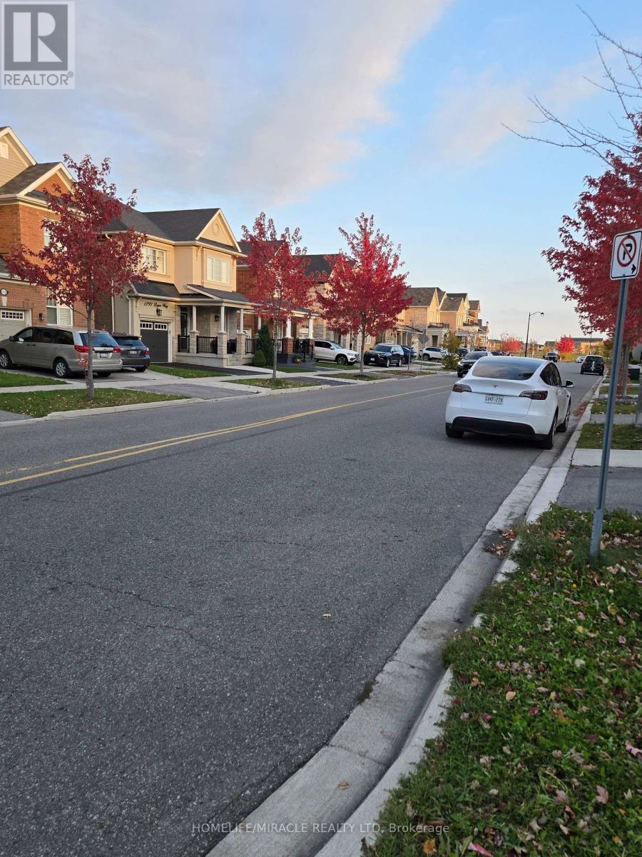 1284 Leger Way, Milton, Ontario  L9E 1C9 - Photo 22 - W12536162