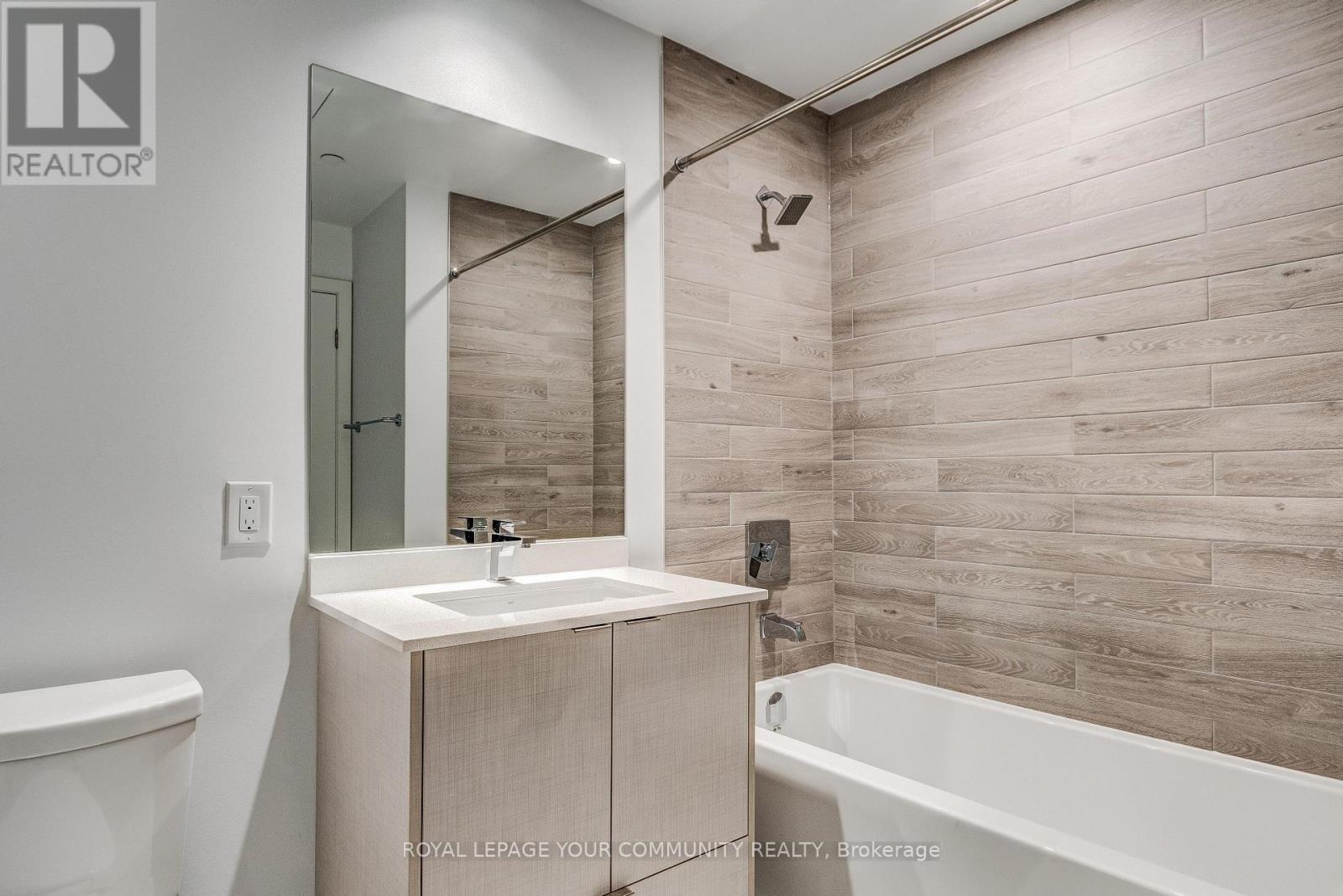 2301 - 1926 Lake Shore Boulevard W, Toronto, Ontario  M6S 1A1 - Photo 12 - W12536208