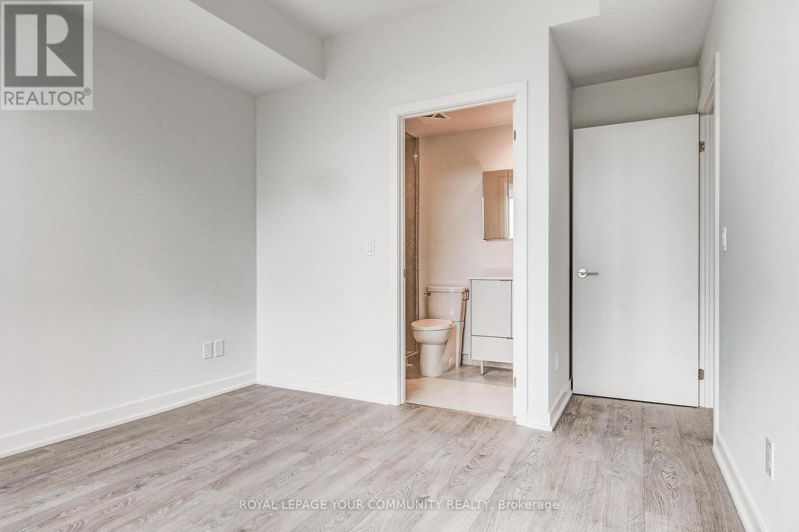 2301 - 1926 Lake Shore Boulevard W, Toronto, Ontario  M6S 1A1 - Photo 16 - W12536208