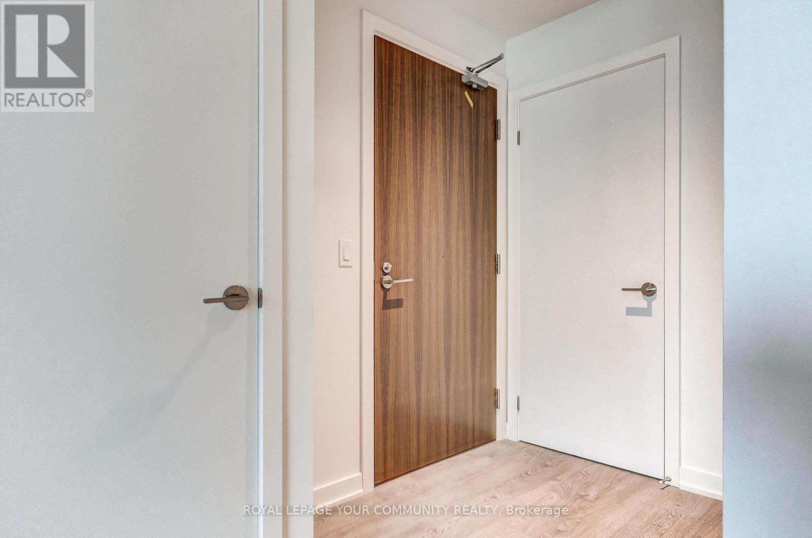 2301 - 1926 Lake Shore Boulevard W, Toronto, Ontario  M6S 1A1 - Photo 19 - W12536208