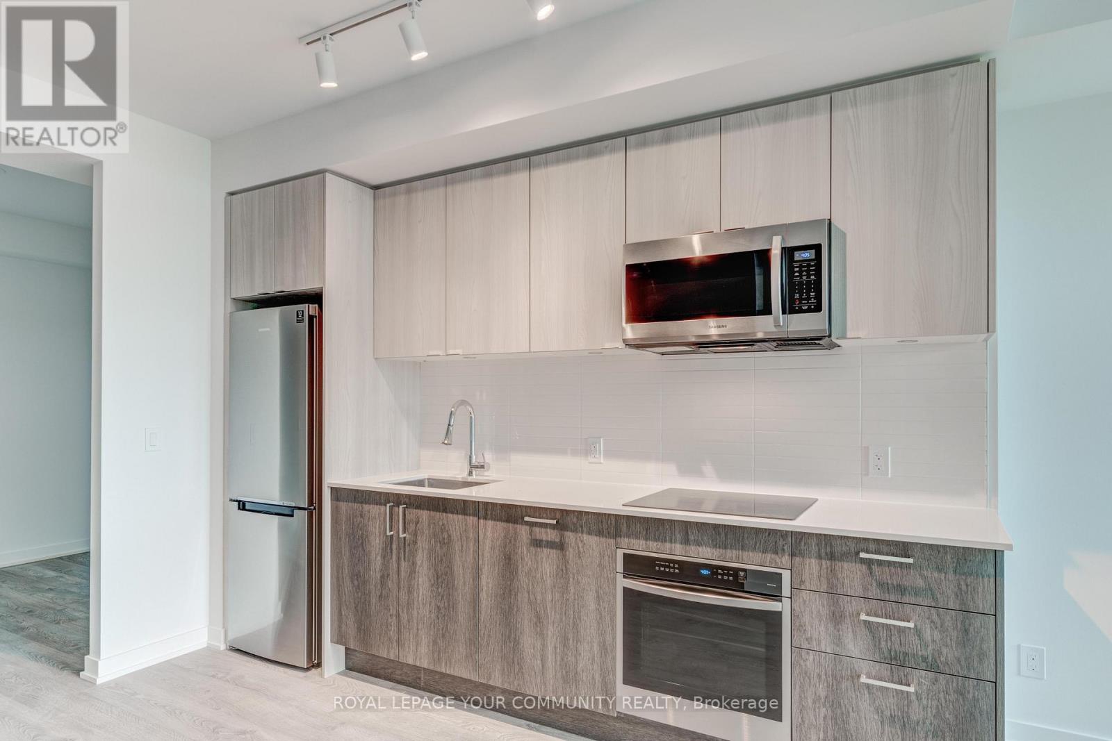 2301 - 1926 Lake Shore Boulevard W, Toronto, Ontario  M6S 1A1 - Photo 7 - W12536208