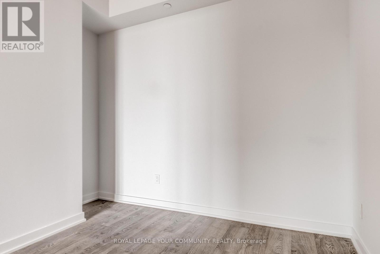 2301 - 1926 Lake Shore Boulevard W, Toronto, Ontario  M6S 1A1 - Photo 9 - W12536208