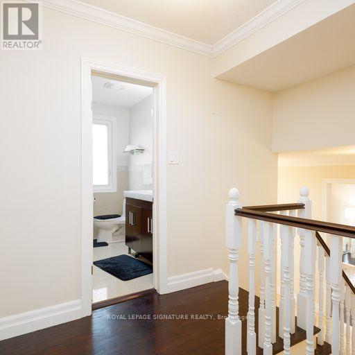 1355 Secord Avenue, Oakville, Ontario  L6L 2K9 - Photo 7 - W12536246