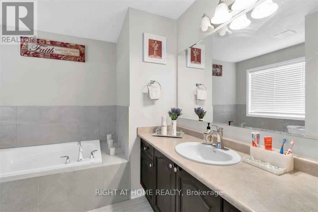 796 Hepburn Road, Milton, Ontario  L9T 0K6 - Photo 20 - W12536316