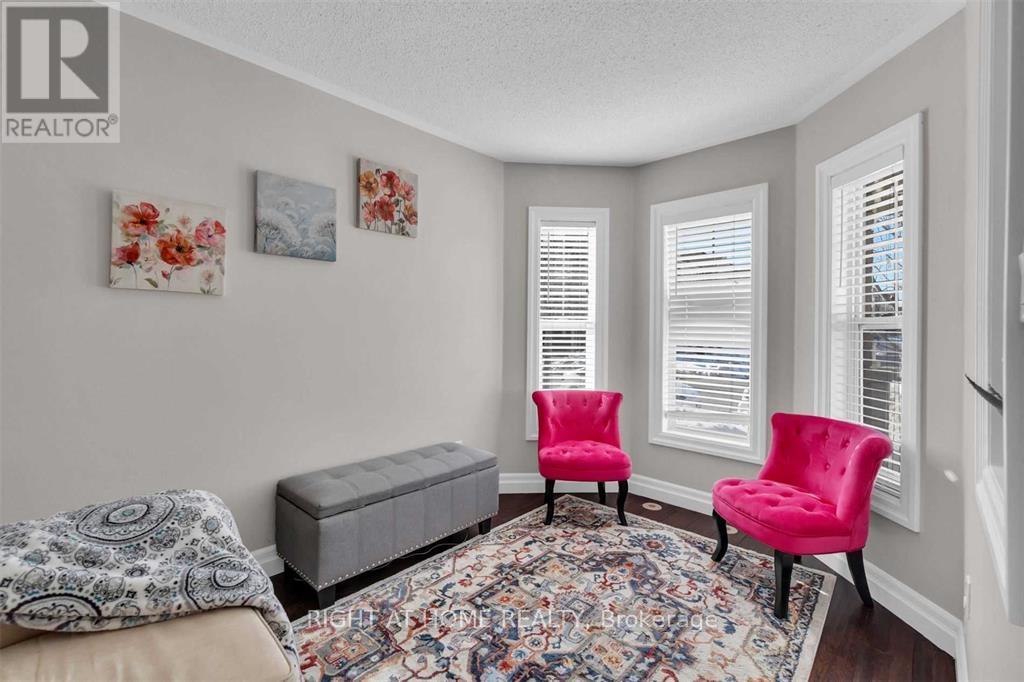 796 Hepburn Road, Milton, Ontario  L9T 0K6 - Photo 4 - W12536316