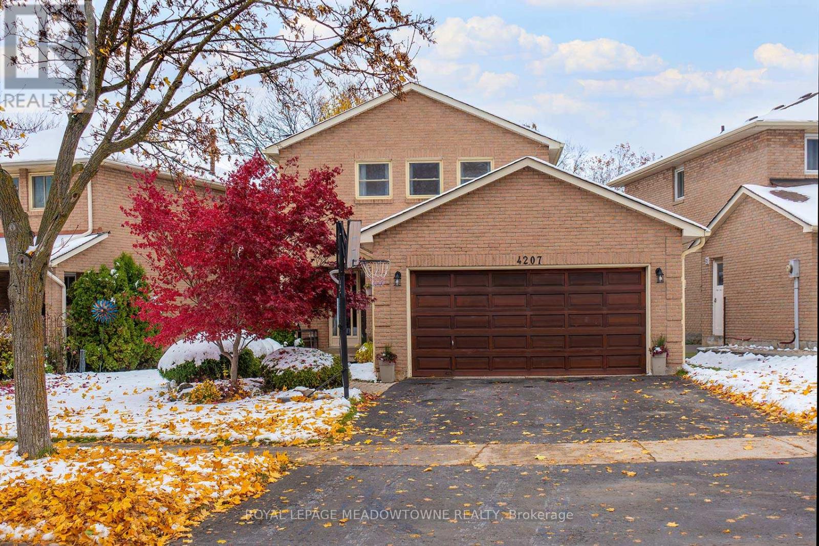 4207 TRAPPER CRESCENT, Mississauga, Ontario