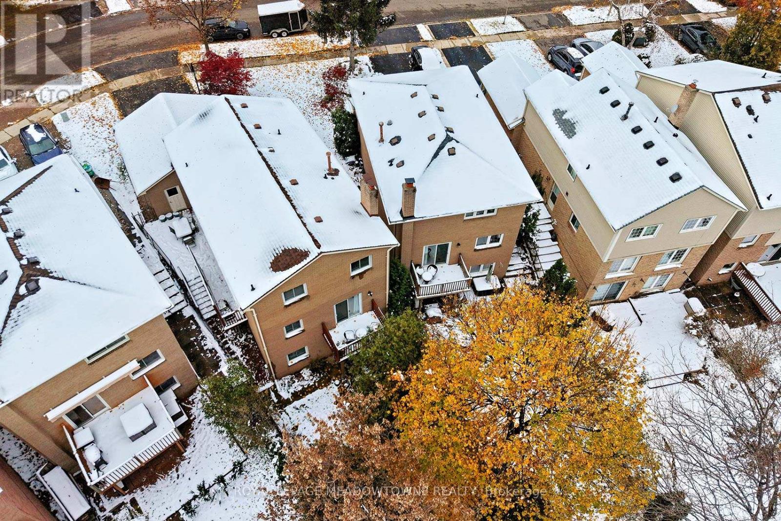 4207 Trapper Crescent, Mississauga, Ontario  L5L 3A7 - Photo 20 - W12536326