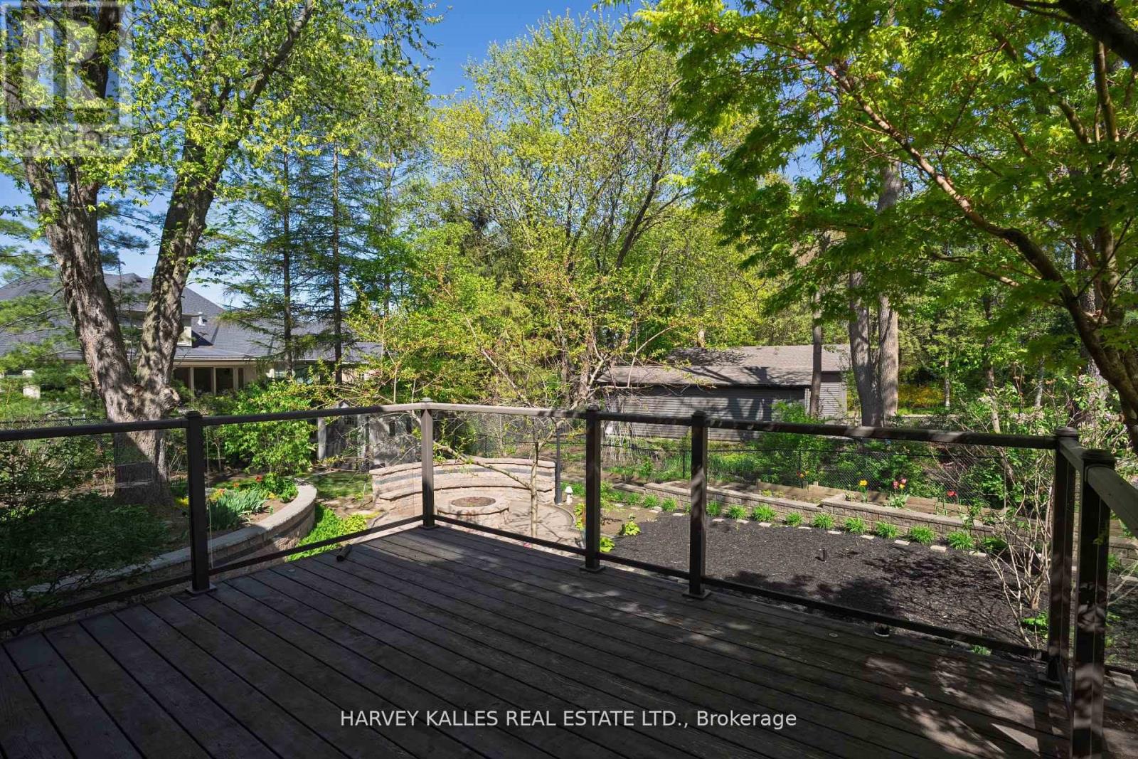 1268 Cermel Drive W, Mississauga, Ontario  L5H 3V4 - Photo 36 - W12536360