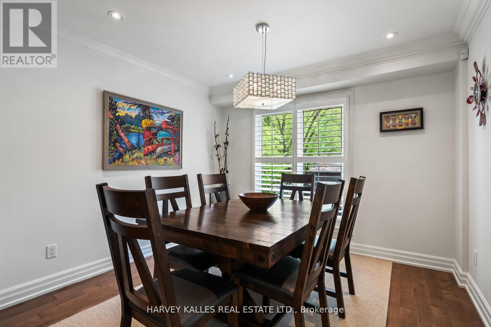 1268 Cermel Drive W, Mississauga, Ontario  L5H 3V4 - Photo 7 - W12536360