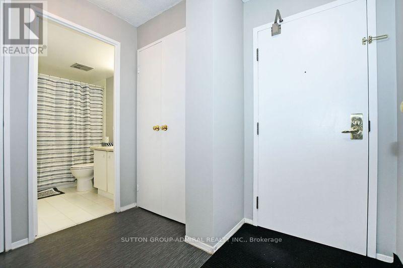 609 - 3700 Kaneff Crescent, Mississauga, Ontario  L5A 4B8 - Photo 23 - W12536362